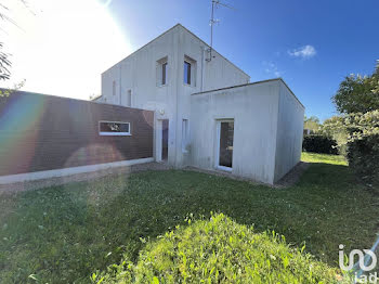 maison à Saint-Barthélemy-d'Anjou (49)