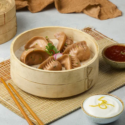 Steamed Chicken Wheat Momos With Momo Chutney