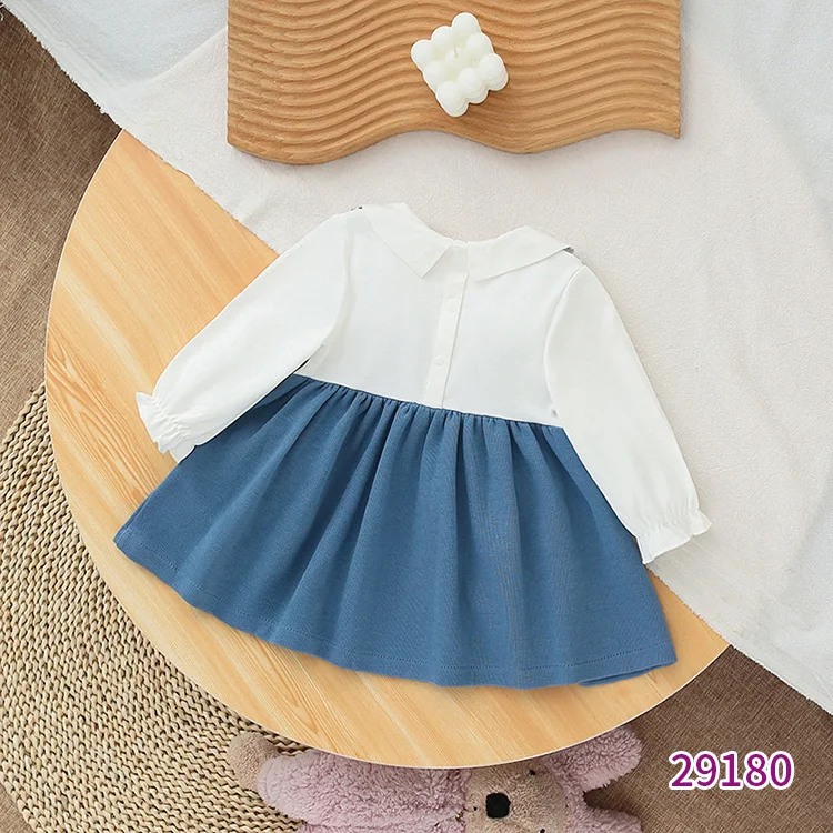 Robe longue à manches longues preppy pour filles. Parfaite pour le printemps, confortable et élégante, idéale pour un look charmant et moderne en toute occasion.
