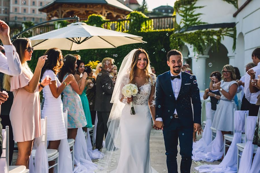 Fotógrafo de casamento Tamás Somornai (somornaitamas). Foto de 25 de janeiro 2018