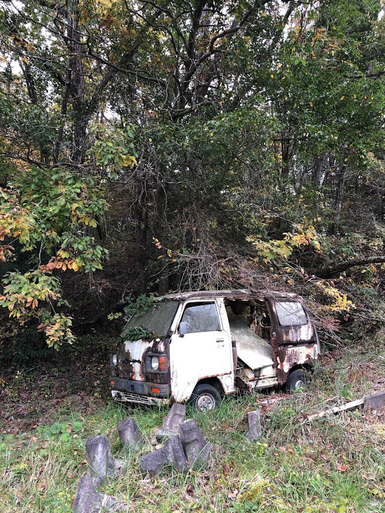 RAV4の釣り・グレメタ・寒いのは嫌い・ライトバー付けたい‼️に関するカスタム事例の投稿画像3枚目