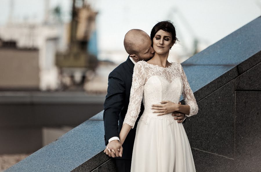 結婚式の写真家Aleksandra Szarafińska (aszarafinska)。2018 11月29日の写真