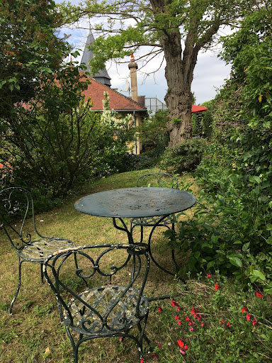 Atypical property with terrace 3