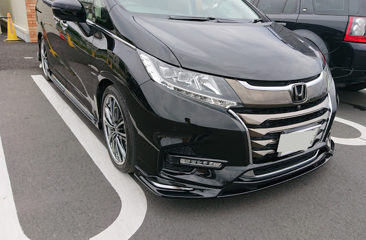 オデッセイの板金屋さん・退院しました・アドミレイション・エアロに関するカスタム事例の投稿画像1枚目