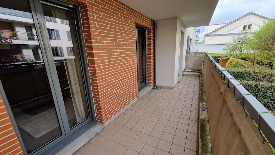 Location meublée appartement 3 pièces 66.13 m² à Rueil-Malmaison (92500), 1 850 €