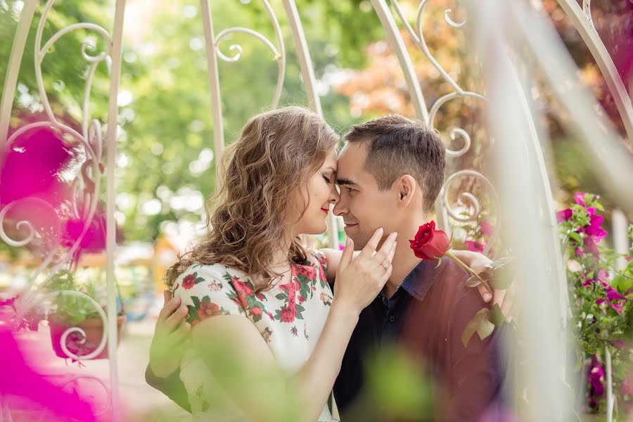 Fotógrafo de casamento Natalya Shvedchikova (nshvedchikova). Foto de 26 de julho 2017