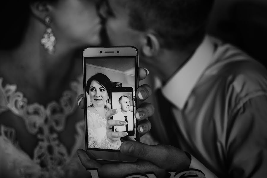 Fotógrafo de casamento Sergey Dubkov (fotodsn). Foto de 21 de agosto 2017