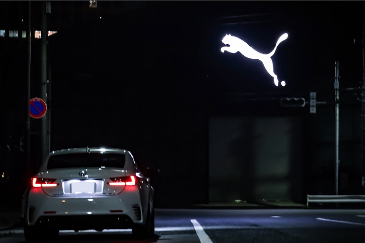 RCの一眼レフカメラ、スマホカメラで頑張る・写活トレーニング・PUMA・熱中症に注意・７月もよろしくお願いいたしますに関するカスタム事例の投稿画像1枚目