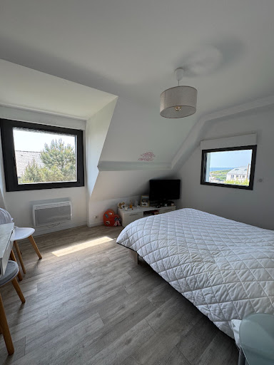 Seaside house with garden and terrace 3