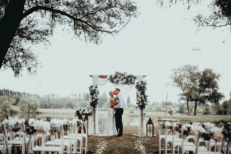 結婚式の写真家Sergey Vinnikov (vinserev)。2018 9月6日の写真