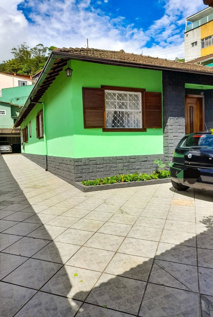 Casa à venda em Saldanha Marinho, Petrópolis - RJ - Foto 1