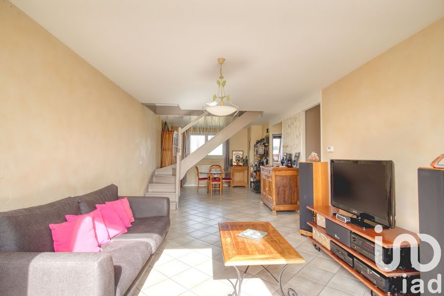 Vente duplex 4 pièces 76 m² à Cergy (95000), 240 000 €