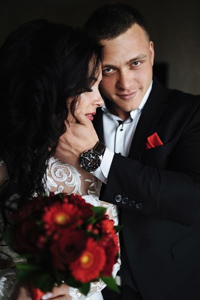 Wedding photographer Artem Smirnov (artyomsmirnov). Photo of 2 April 2019