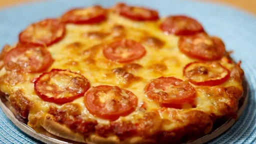 Tomato Pizza 6 Inches + One Drink FREE