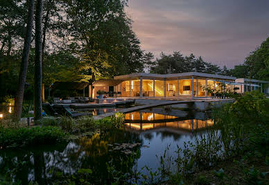 House with terrace 1