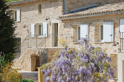 Propriété avec piscine et jardin 3