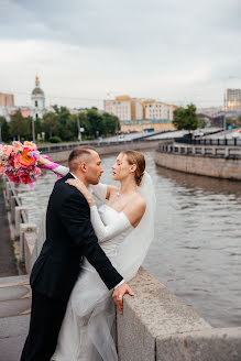 Bröllopsfotograf Angelina Zotova (zooootovaph). Foto av 22 juni 2022