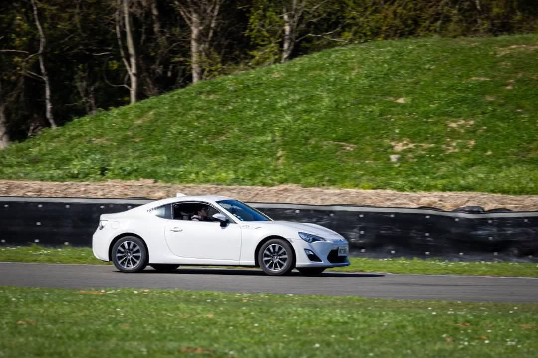 Toyota 86 Hire Lower Hutt