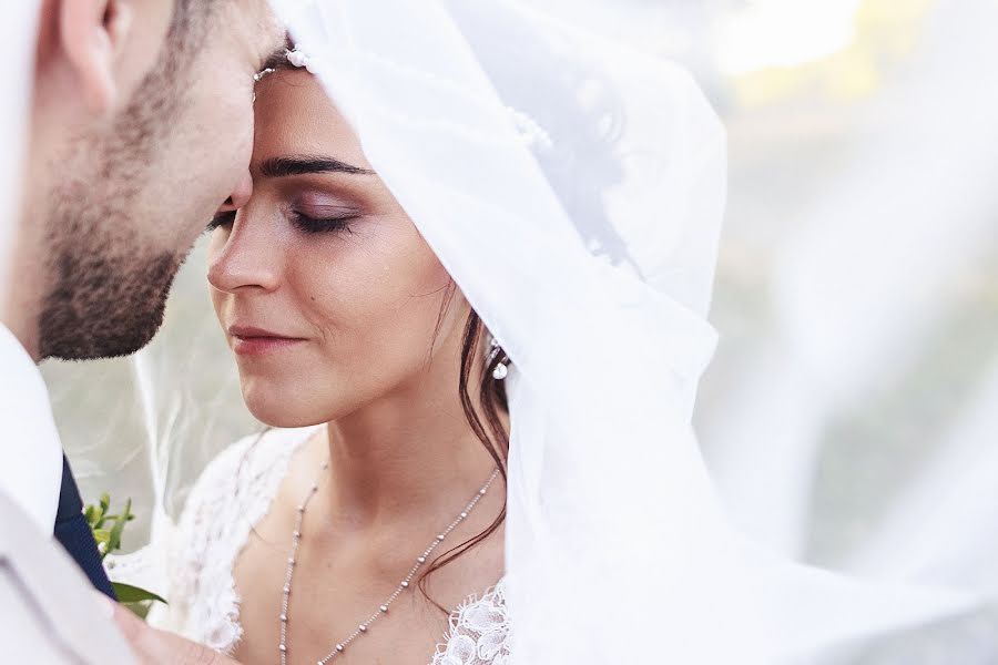 Wedding photographer Valeriy Golubkovich (iznichego). Photo of 19 September 2018