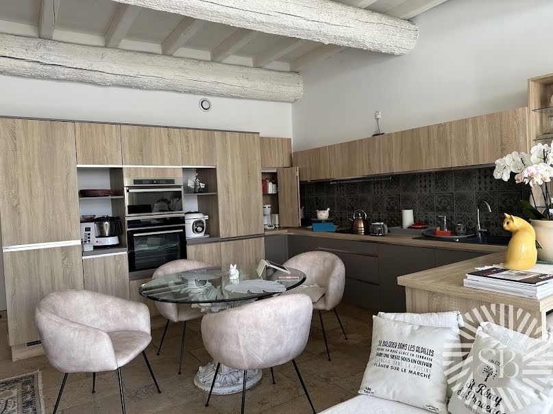 Vente appartement 4 pièces 97.27 m² à Noves (13550), 397 000 €