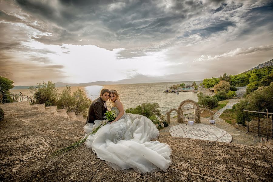 Wedding photographer George Mouratidis (mouratidis). Photo of 29 December 2017