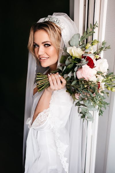 Wedding photographer Yuliya Platonova (juliaplatonova). Photo of 30 December 2019