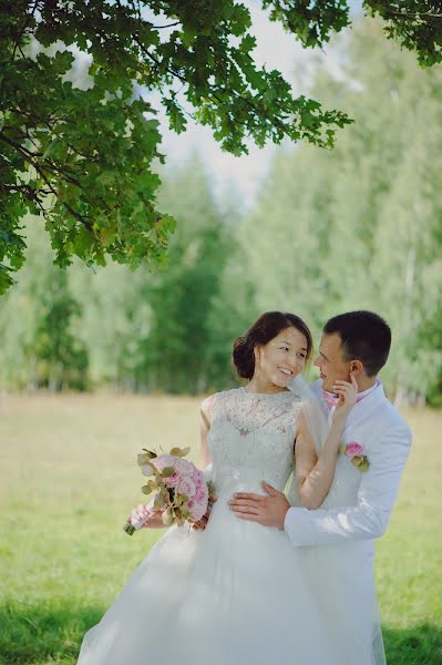結婚式の写真家Roman Nikiforov (rniki09)。2015 9月22日の写真