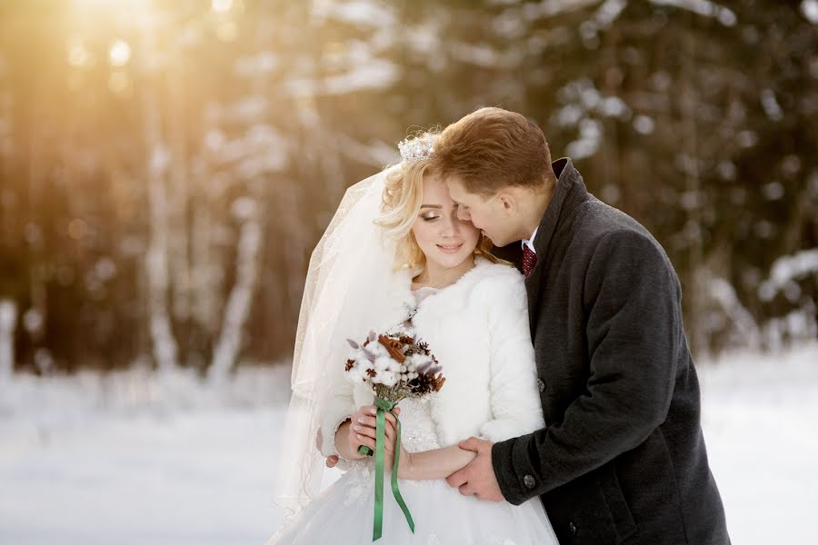 Wedding photographer Anna Alekhina (alehina). Photo of 13 March 2017