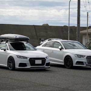 TT クーペ 2.0TFSI