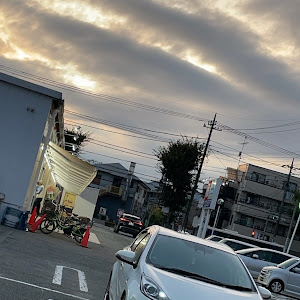 アクア NHP10