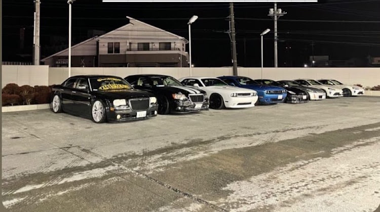 300Cのアメ車・クライスラー300c・埼玉MT・オールジャンルMT・オフ会に関するカスタム事例の投稿画像1枚目