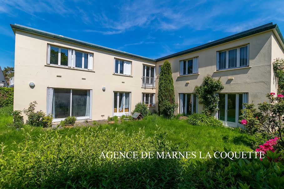 Vente maison 8 pièces 200 m² à Marnes-la-Coquette (92430), 1 290 000 €