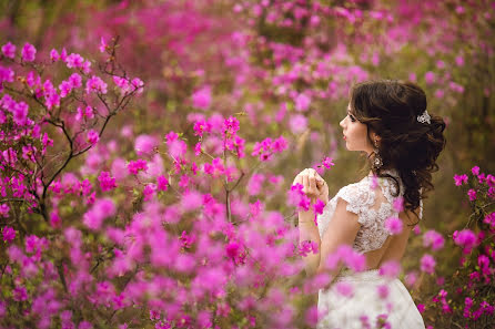 Fotografo di matrimoni Oksana Ladygina (oxanaladygina). Foto del 12 maggio 2016