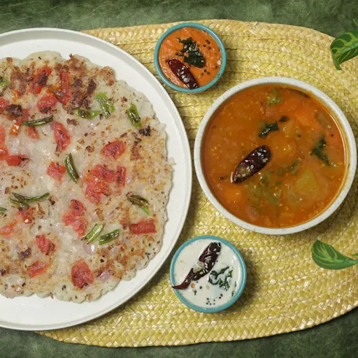 Tomato Chilli Onion Uttapam