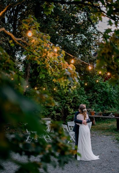 Wedding photographer Anette Bruzan (bruzan). Photo of 29 December 2022