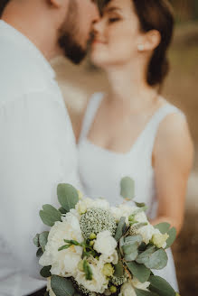 Fotografo di matrimoni Oleg Butenko (olegbutenko). Foto del 2 agosto 2020