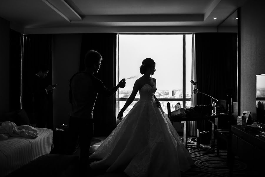 結婚式の写真家Nopakiat Huangtong (remind)。2017 11月29日の写真