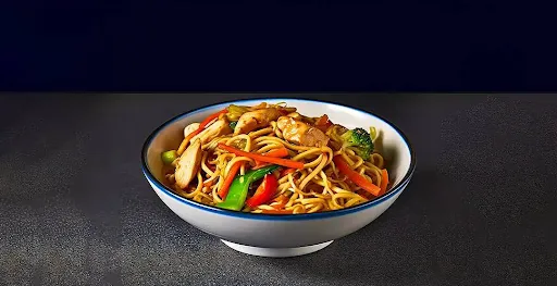 Chicken Hakka Noodles