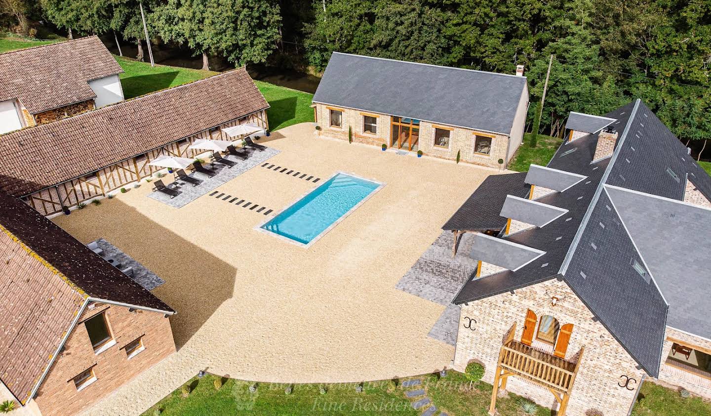 Property with pool Lamotte-Beuvron