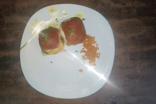 Classic Vada Pav