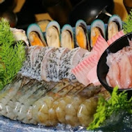 肉多多火鍋