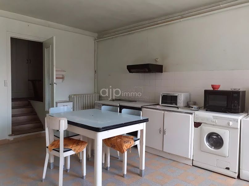 Vente maison 7 pièces 157 m² à Essoyes (10360), 76 300 €