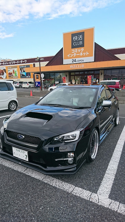 WRX S4のエムズガレージ・今年ラストのダーツ(笑)・夜は海ほたる(笑)に関するカスタム事例の投稿画像3枚目