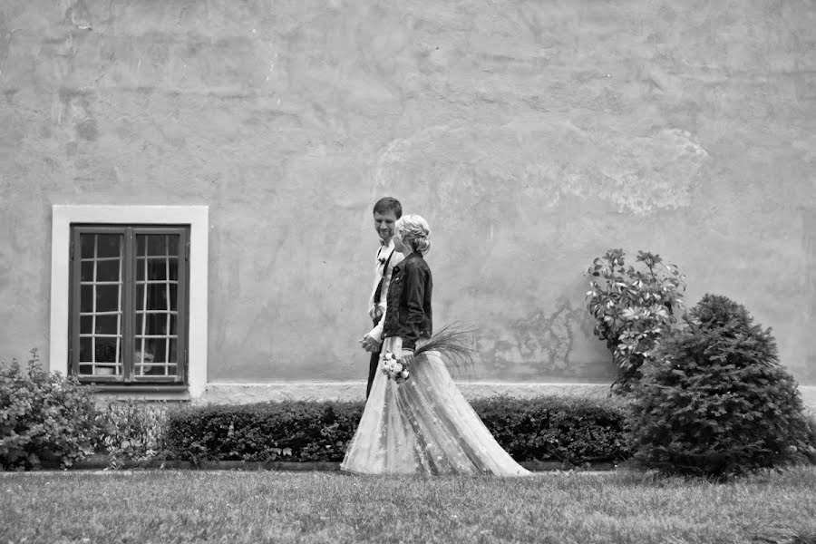Fotógrafo de casamento Aleš Povondra (povondraales). Foto de 20 de novembro 2019