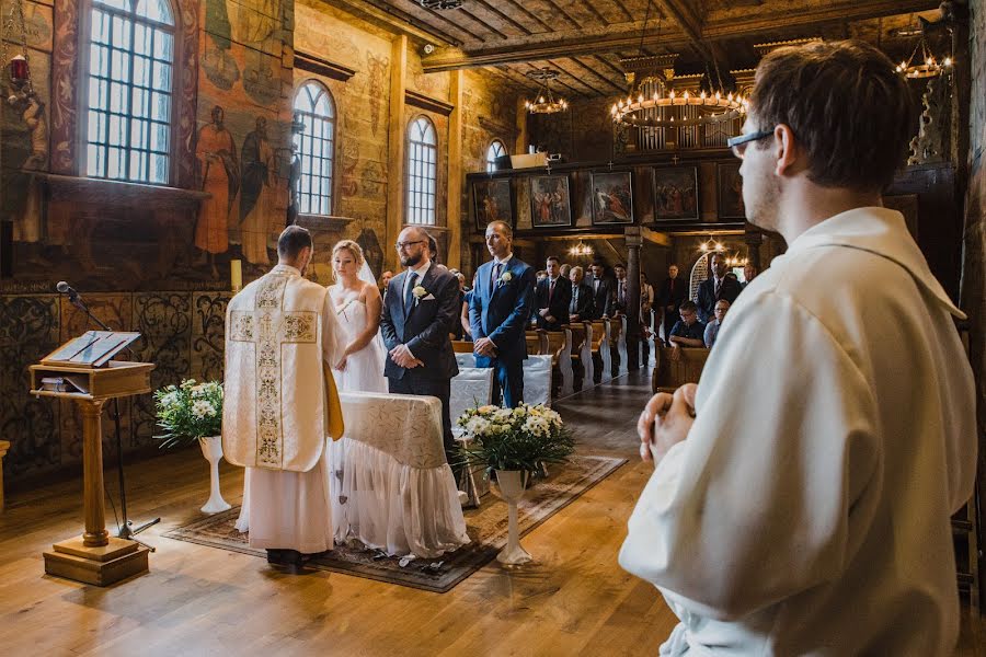 Jurufoto perkahwinan Tomasz Cichoń (tomaszcichon). Foto pada 19 Jun 2019