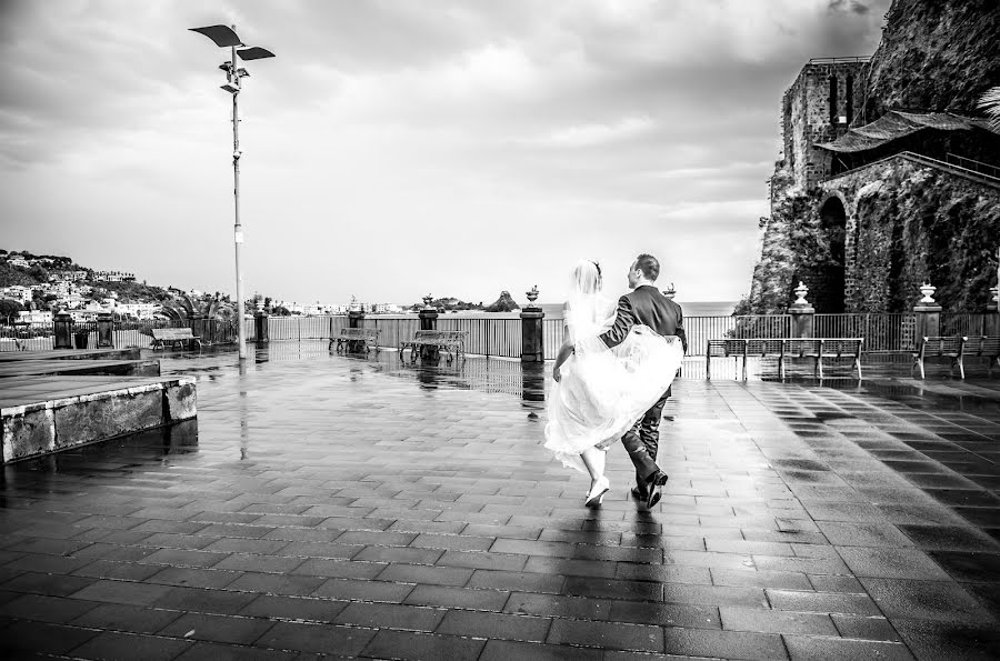 結婚式の写真家Santo Barbagallo (barbagallo)。2016 7月23日の写真