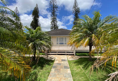 House with garden and terrace 2