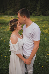 Fotógrafo de casamento Anastasiya Moroz (amorozphoto). Foto de 18 de junho 2019