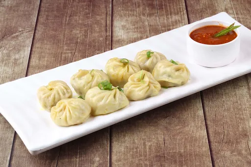 Chicken Steamed Momos [6 Pieces]