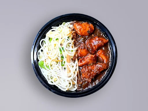 Egg Noodles With Chicken Manchurian